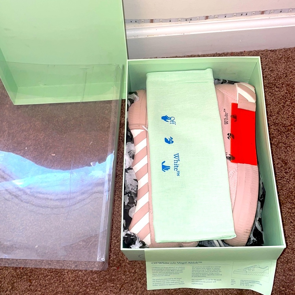 Off white vulcanized like new